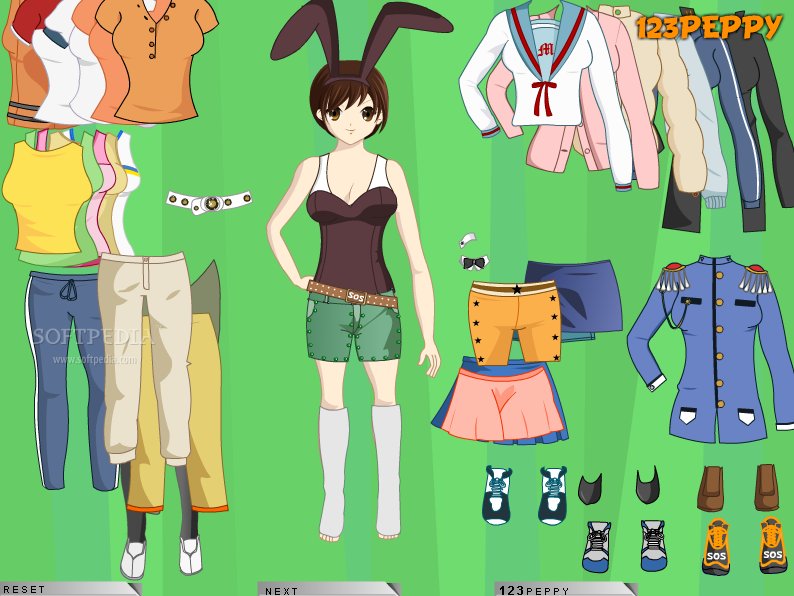 Dress the cute couple in costumes from their favorite anime dress up games